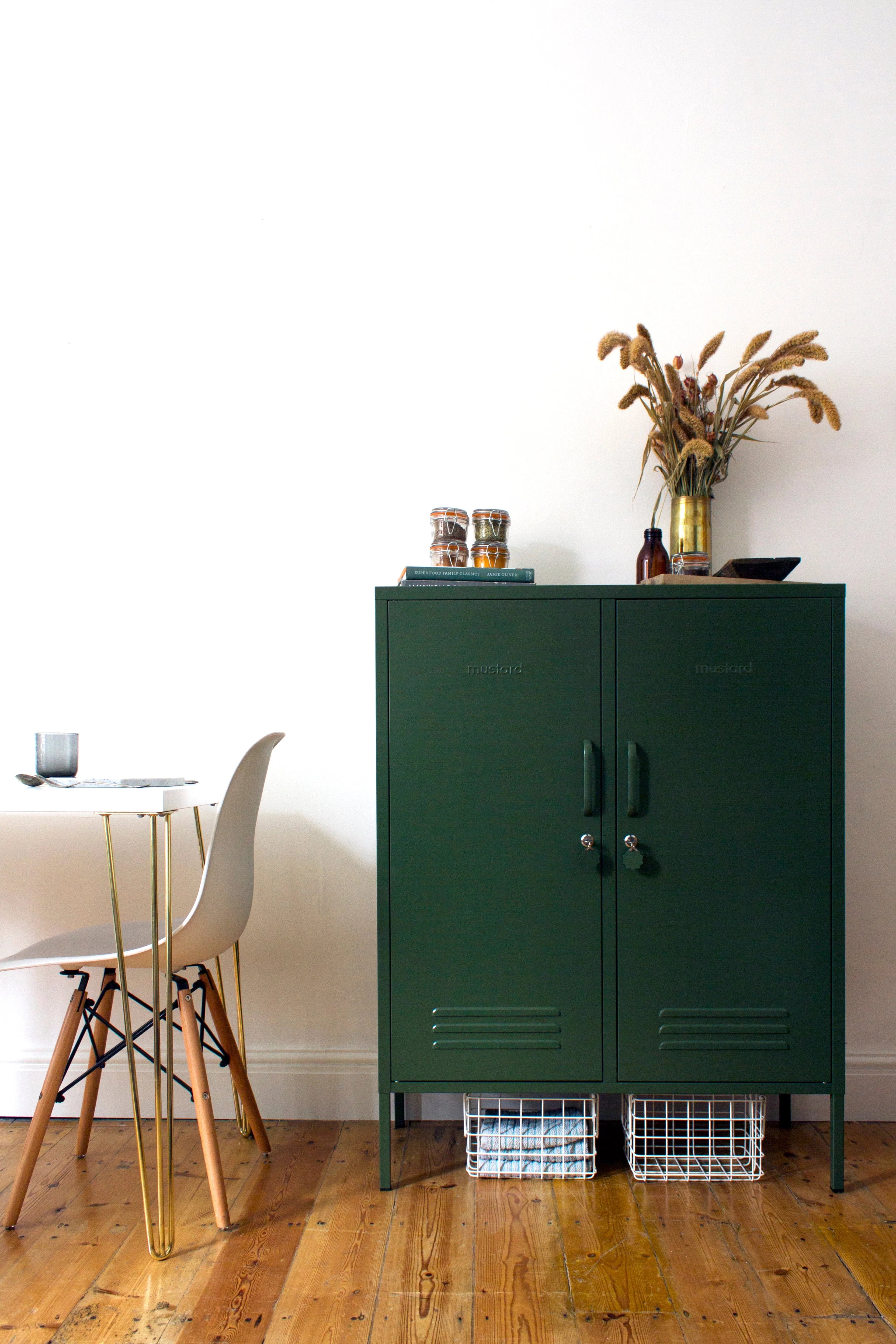 Schrank "The Midi" von Mustard Made