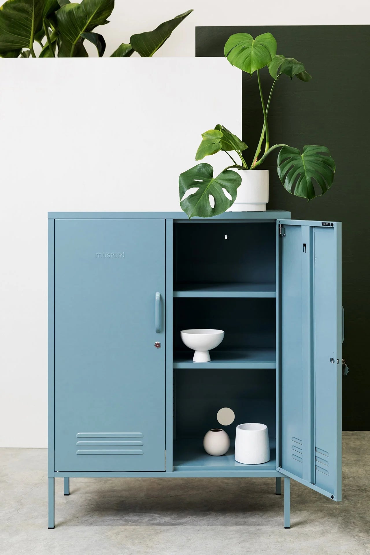 Schrank "The Midi" von Mustard Made