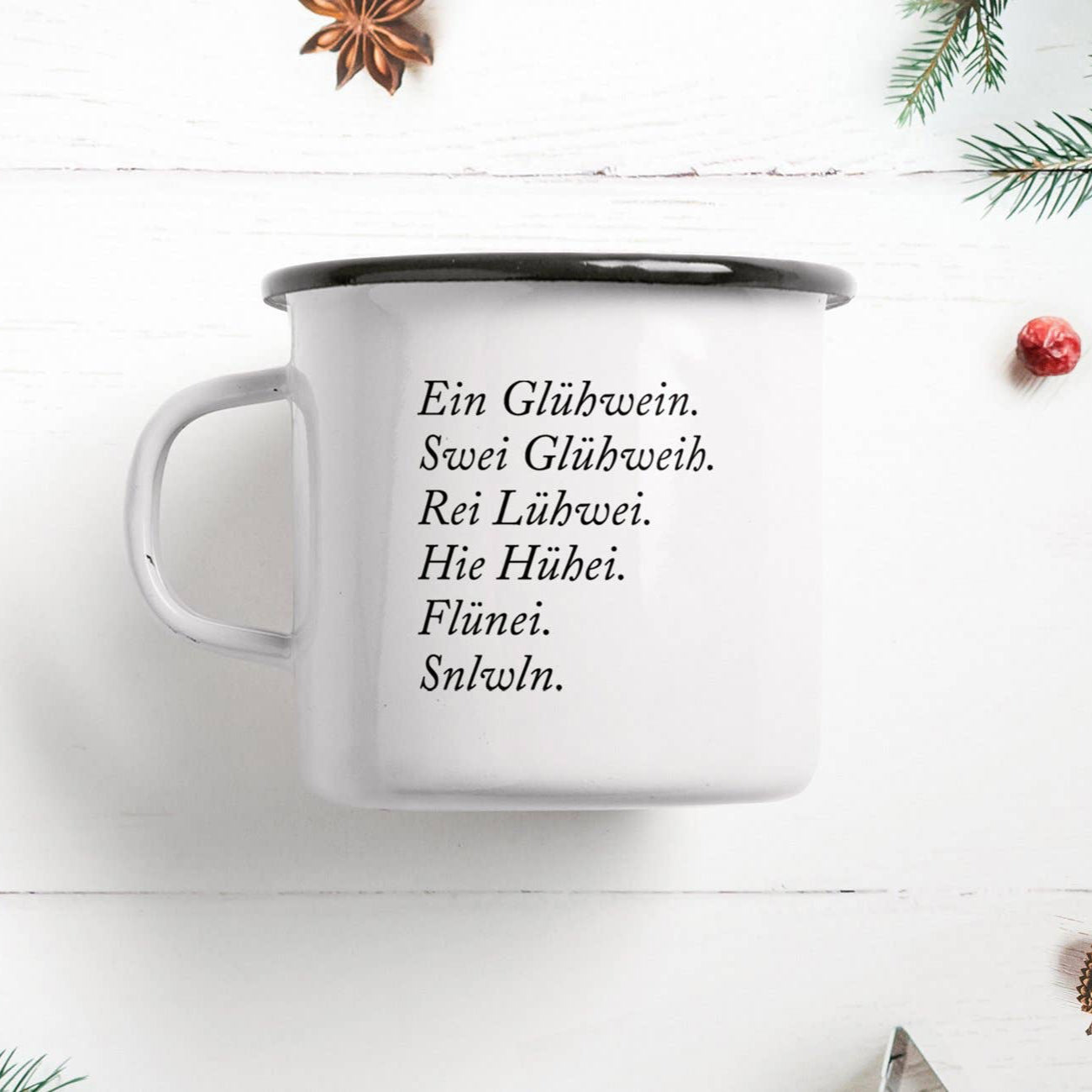 Emaille Tasse Glühwein von Typelaive