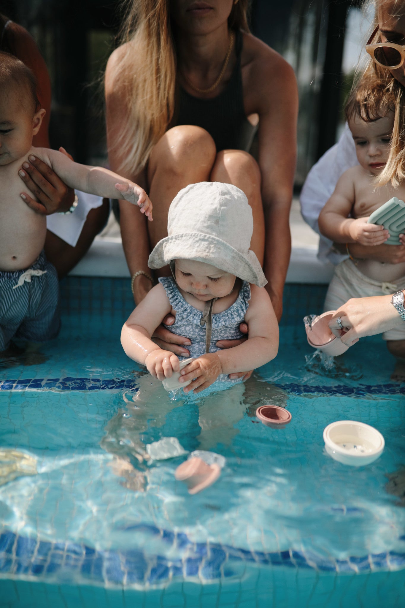 Stacking Cups Toy von Mushie