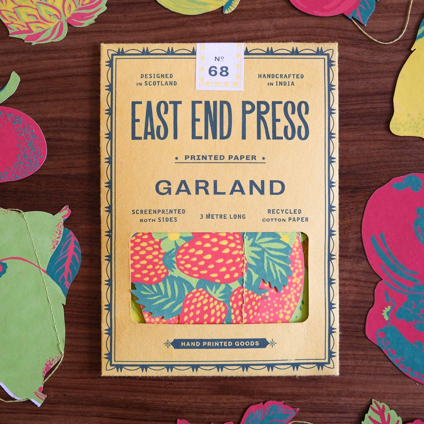 Genähte Girlande «Früchte» von East End Press