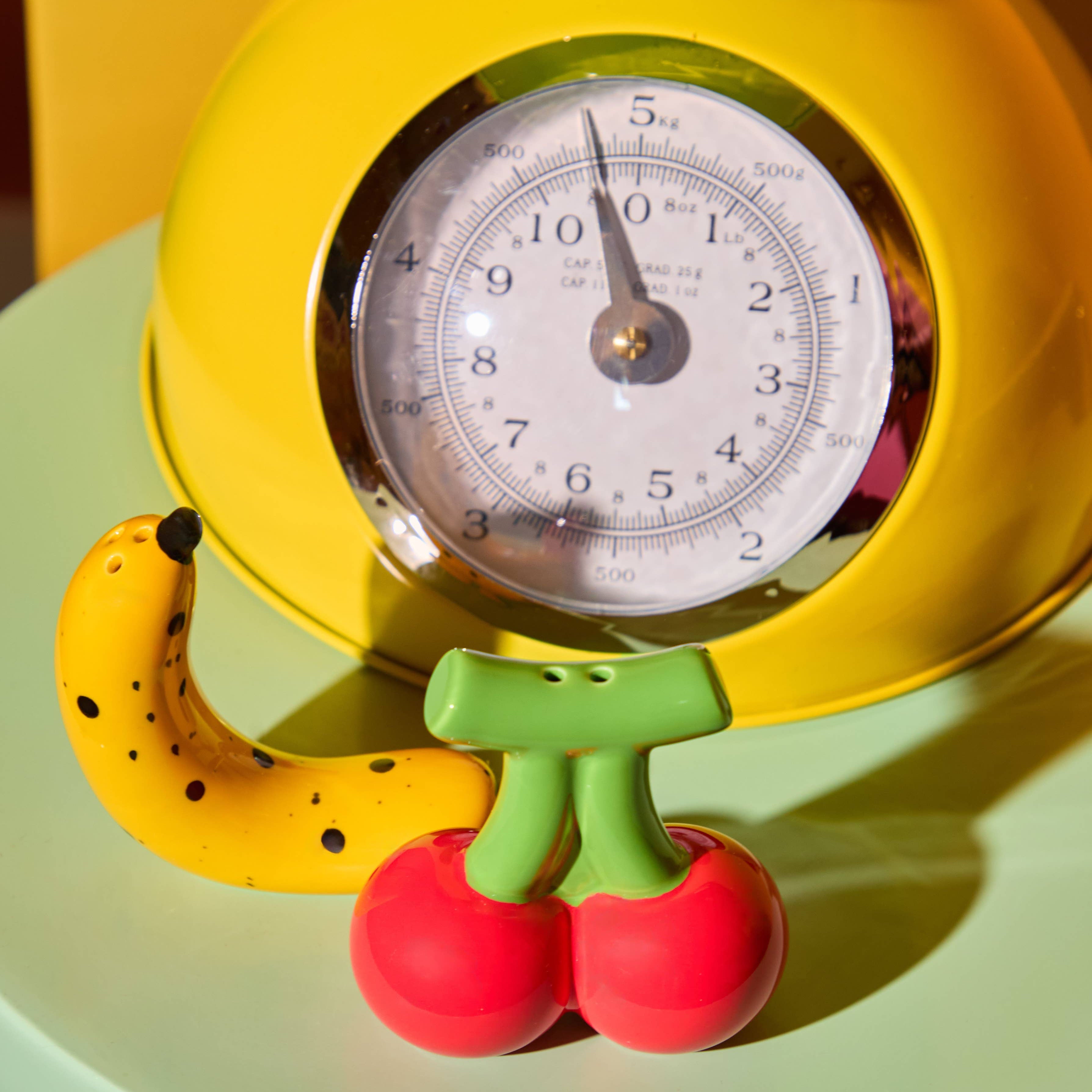 Salz- & Pfefferstreuer «Banane & Kirsche» von Fluid Market