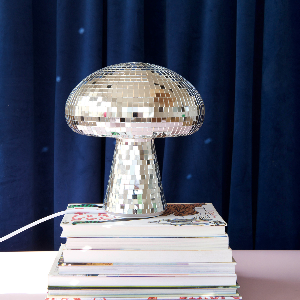 Disco Pilzlampe von L'expressionist – kabellose Tischleuchte, per USB aufladbar