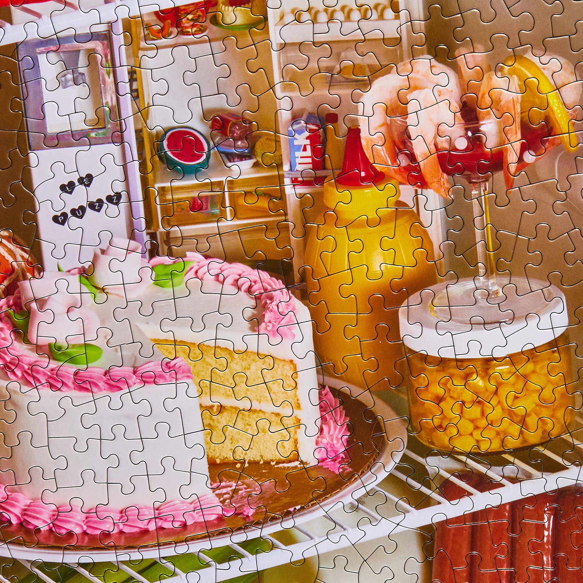Midnight Snack Le Puzz – fertiges Puzzle 66×48cm Kühlschrank-Illustration