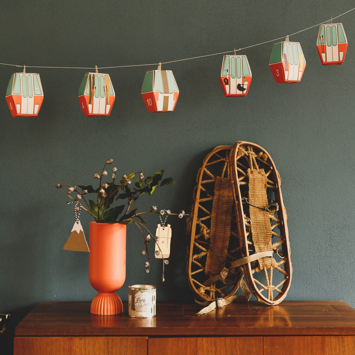 Adventskalender Gondel Roadtyping – Detailansicht illustriertes Design