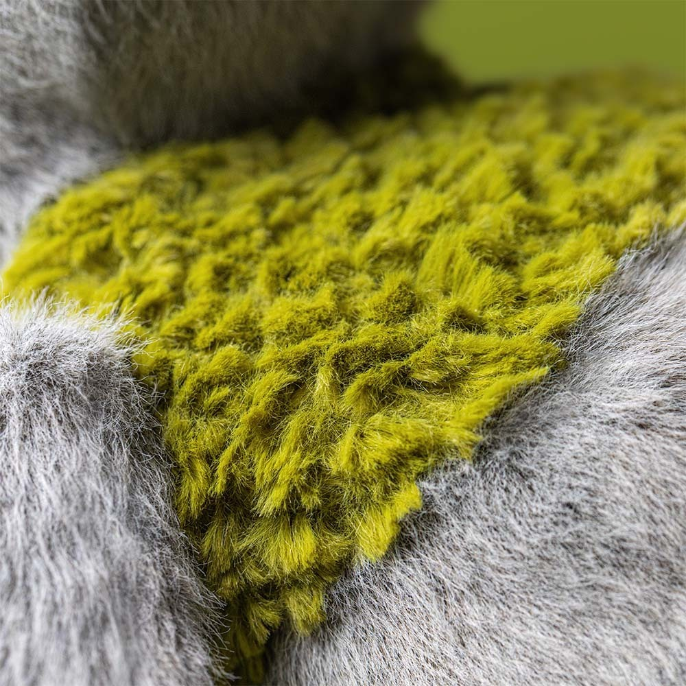 Jellycat Rockleton – superweicher Plüschstein seitliche Ansicht