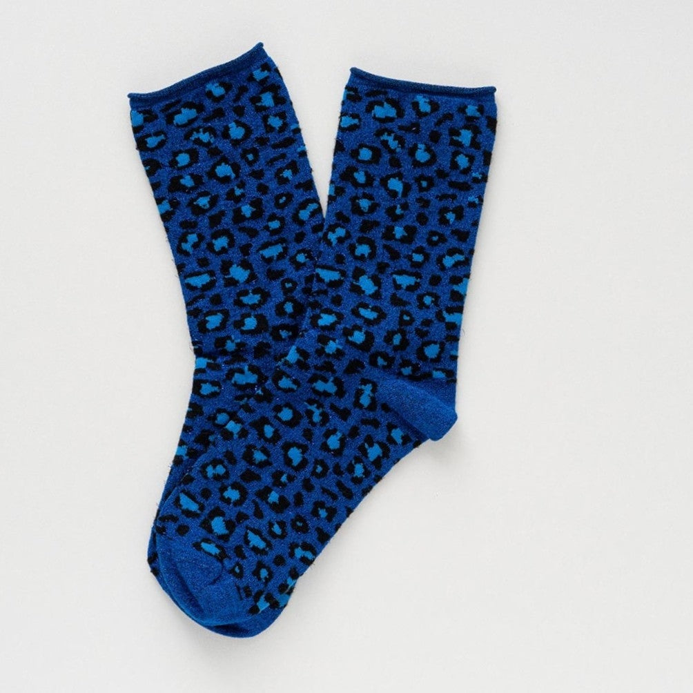 Socken Leopard Glitzer-Lurex Braun von KLUE – wadenhoch mit Umschlag, Frontansicht